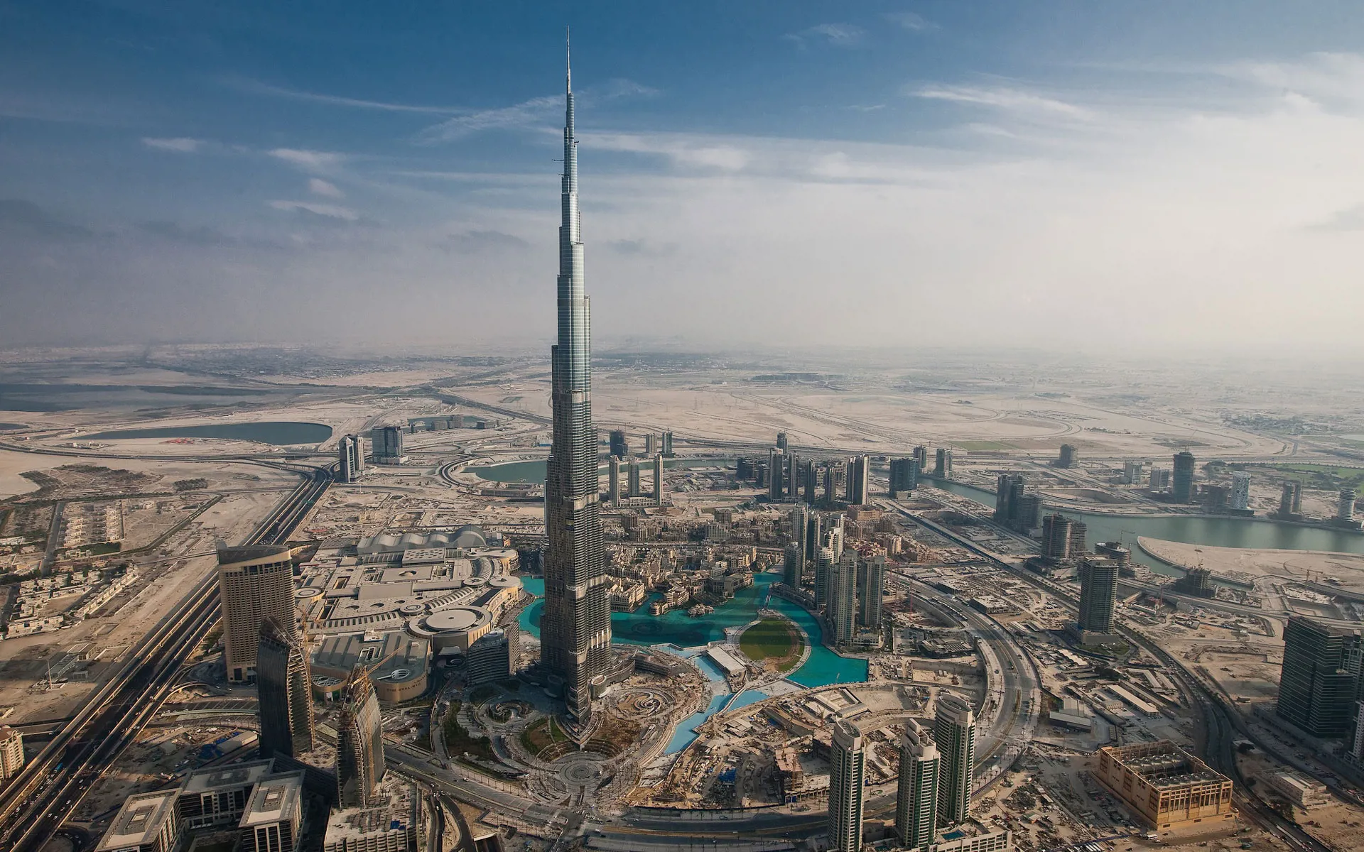برج خلیفه امارات، معرفی مقاصد گردشگری در کشورهای عربی